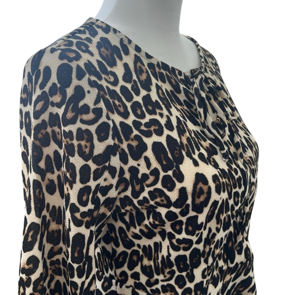 Chico's Animal Print Top Size 0 (#2054) - Picture 4 of 7